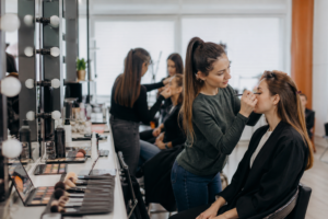 Lee más sobre el artículo Academia de Belleza en Madrid: Fórmate como Profesional con Mayela Raga Studio